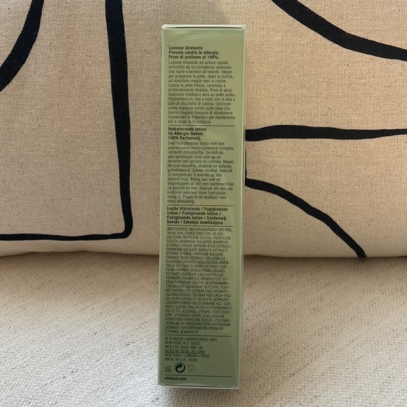 Clinique Moisture Surge Hydrating BRAND NEW IN BOX - Picture 3 of 7